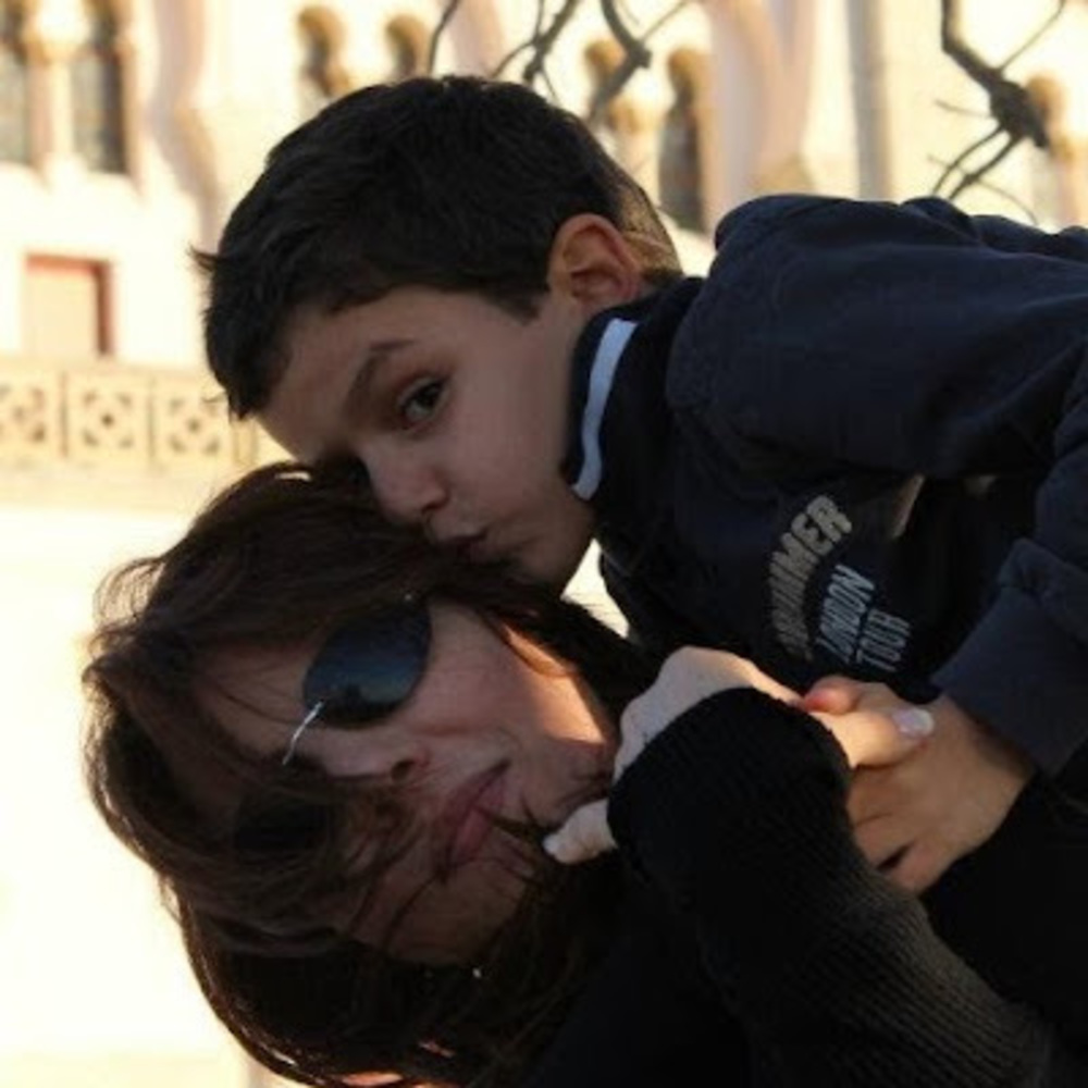 Meet your Posher, Adiba